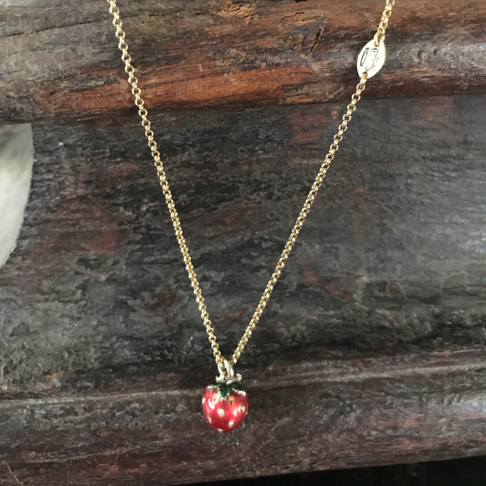 Juicy couture strawberry